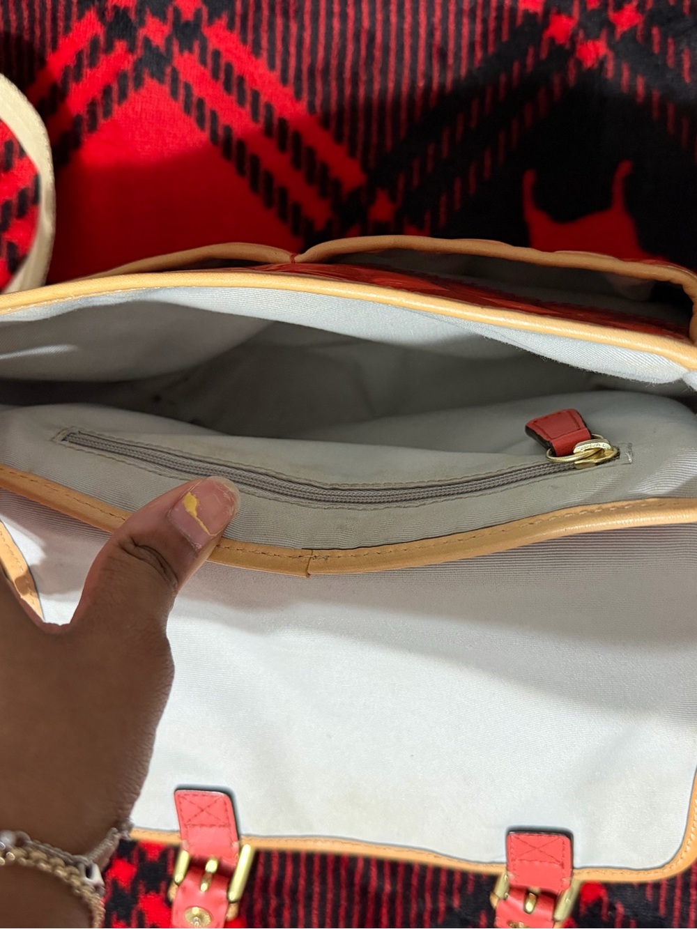 Coach Coral Patent Signature Crossbody Bag - Picture 7 of 10